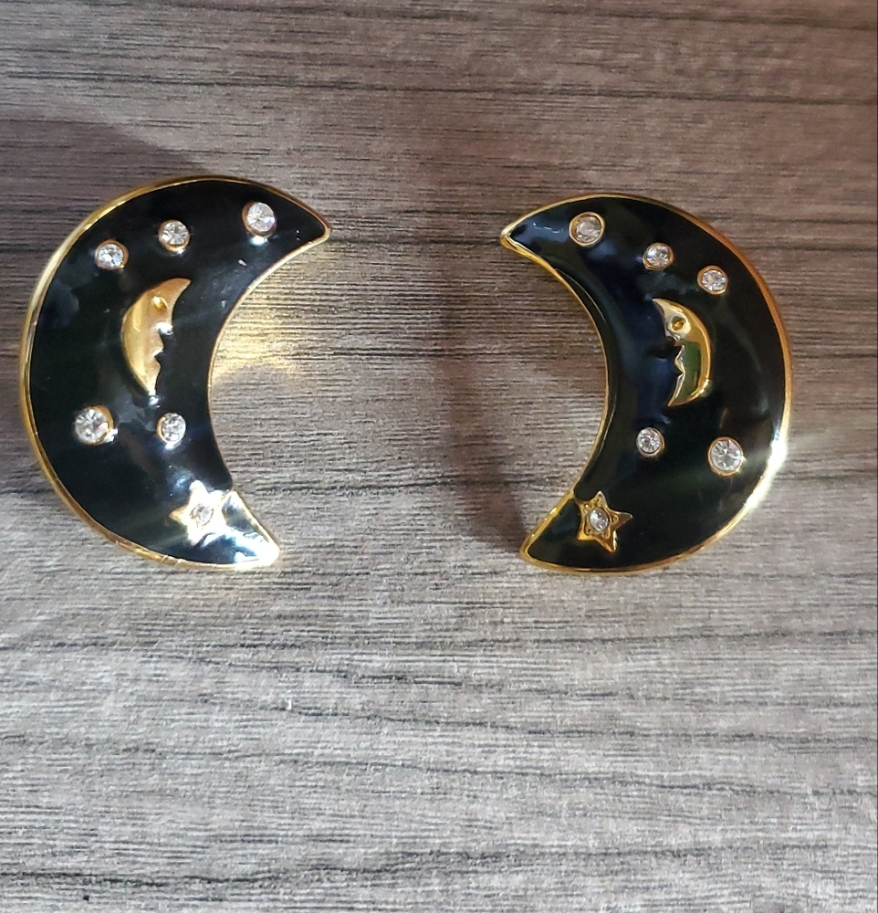 Park Lane Black and Gold Crescent Moon Earrings
